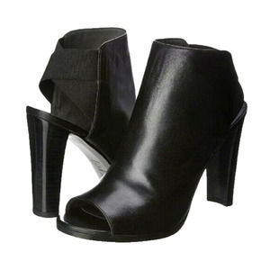 Stuart Weitzman Hereitis Open Toe Leather Boot Black Criss Cross Elastic…